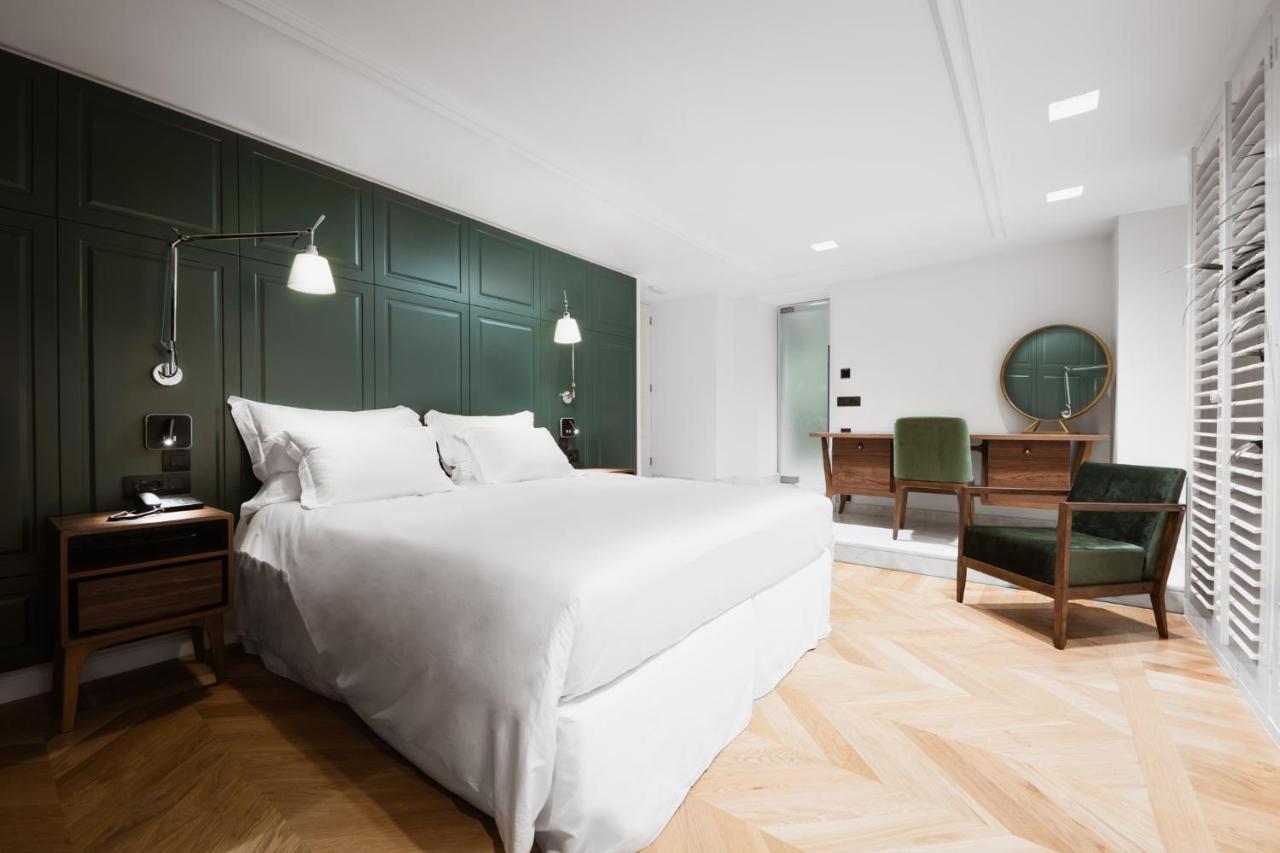 The Bold Type Hotel, A Member Of Design Hotels Patras Bagian luar foto