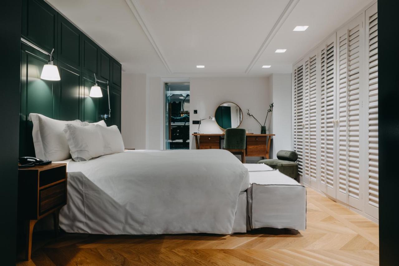 The Bold Type Hotel, A Member Of Design Hotels Patras Bagian luar foto