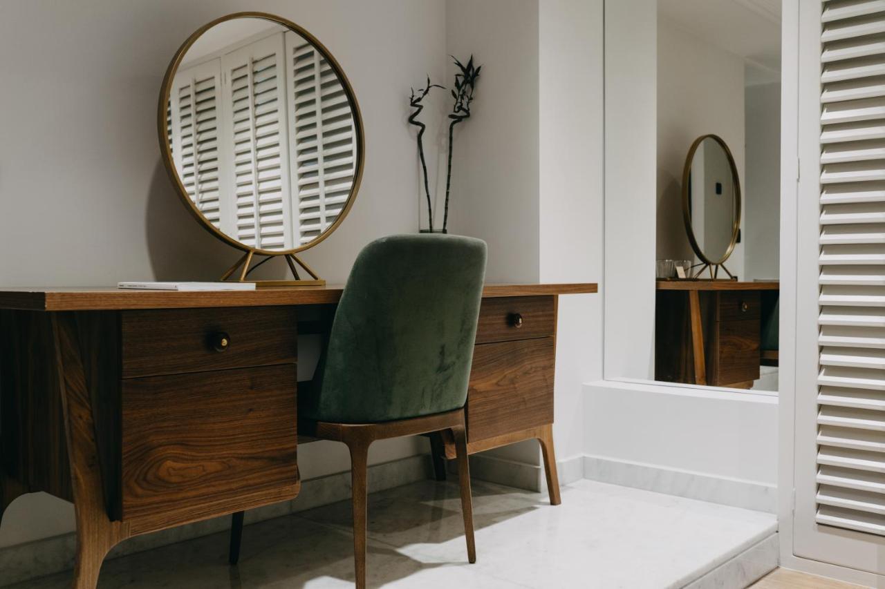 The Bold Type Hotel, A Member Of Design Hotels Patras Bagian luar foto